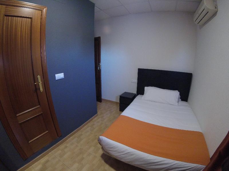Kubik Hotel Caces Eksteriør bilde