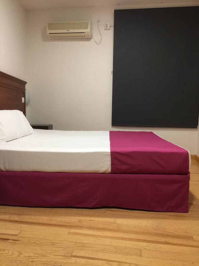 Kubik Hotel Caces Eksteriør bilde